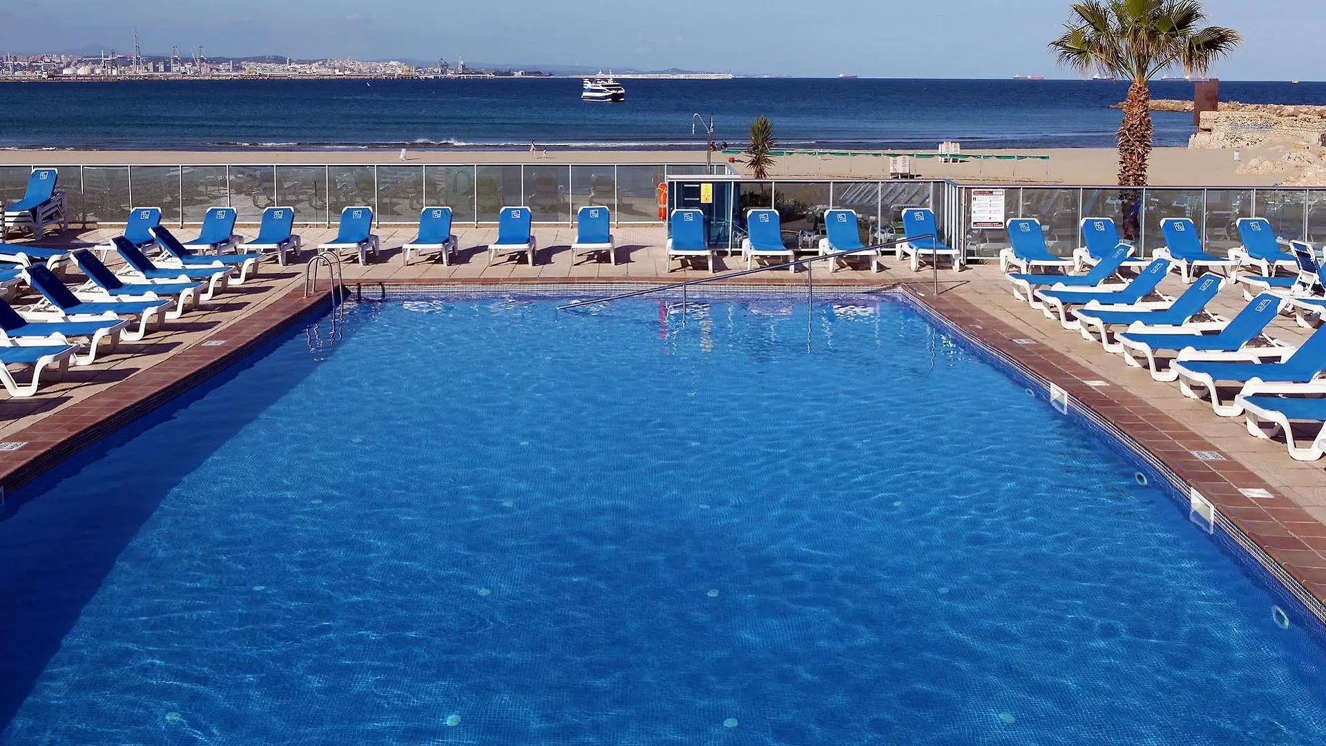 Golden Donaire Beach Hotel La Pineda Spain