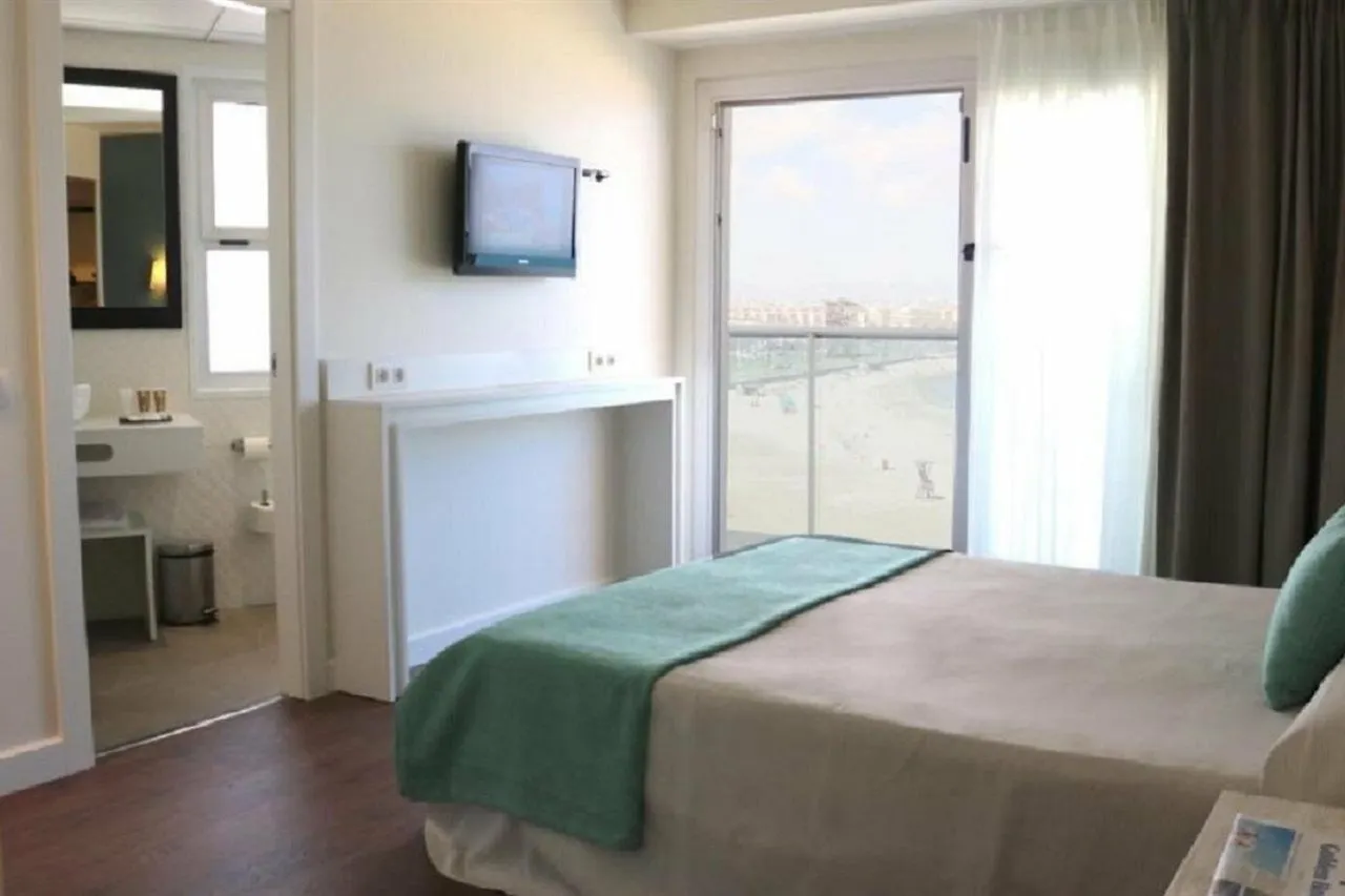 Golden Donaire Beach La Pineda Hotel