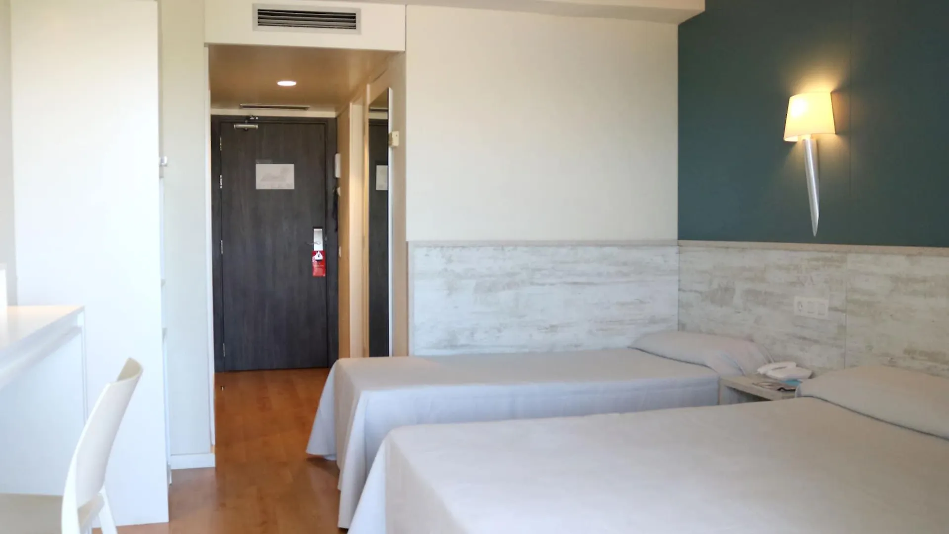 Golden Donaire Beach La Pineda 4*,  Hiszpania