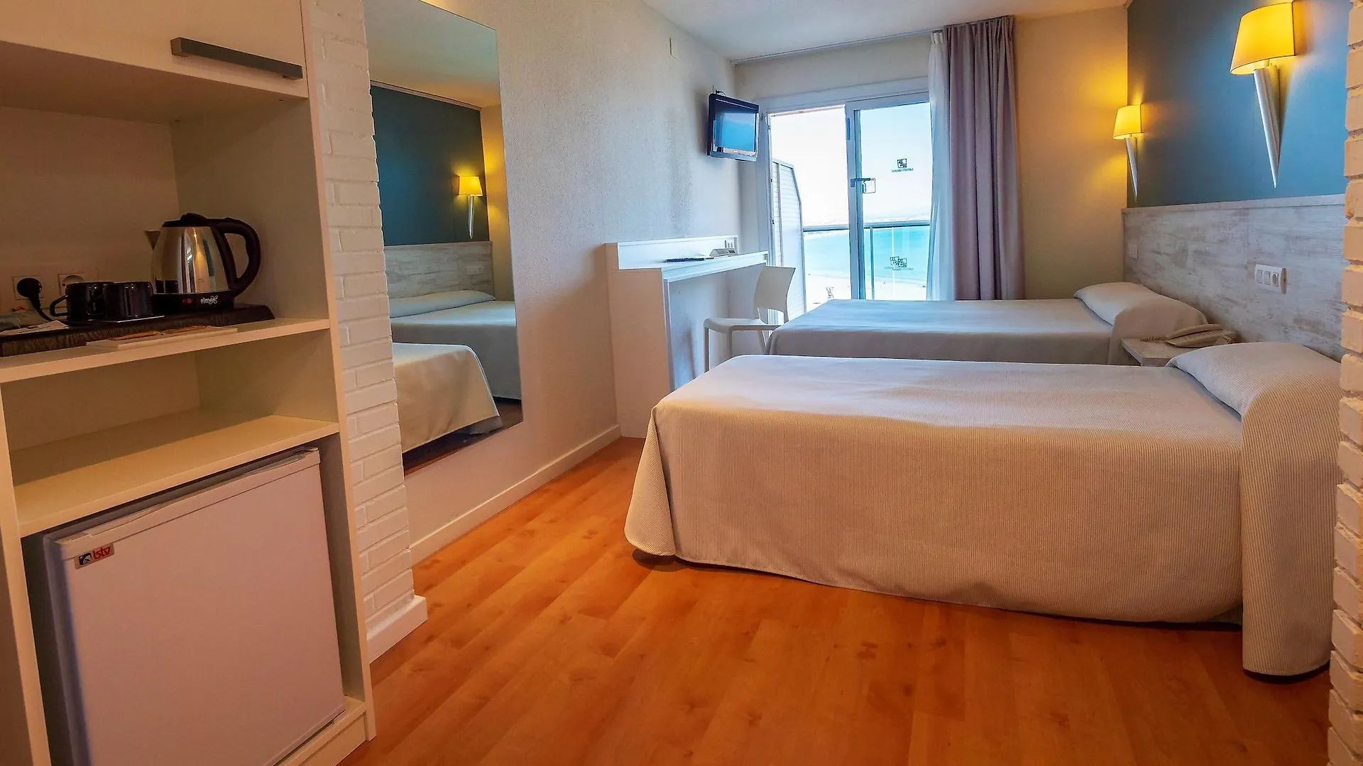 Hotel Golden Donaire Beach La Pineda