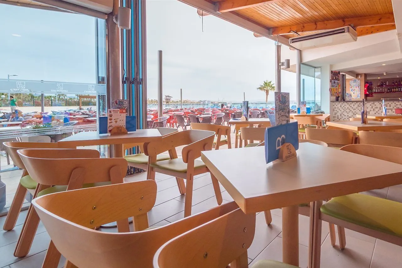 Golden Donaire Beach La Pineda Hiszpania